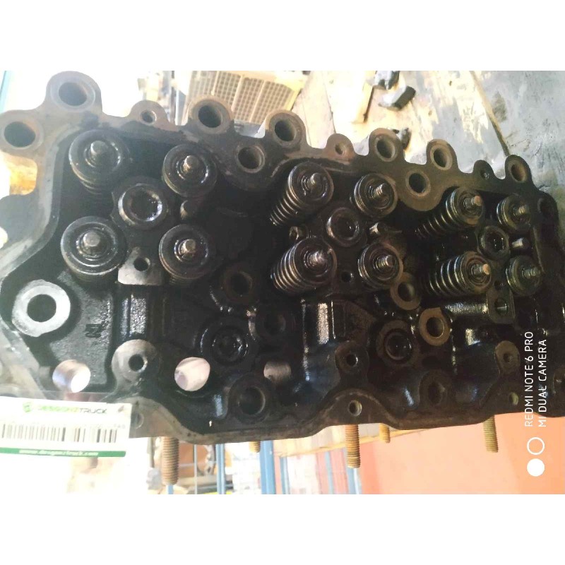 Recambio de culata para renault magnum e-tech 2000  fas gv 4 x 2 larga distancia referencia OEM IAM 5001863731 5200545789