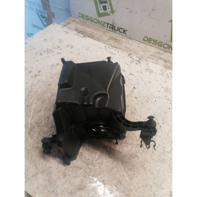Recambio de filtro aire para ford focus lim. (cb4) titanium referencia OEM IAM - Blanco 4