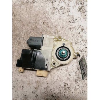 MOTOR ELEVALUNAS DELANTERO DERECHO 996388103 20/6 PINS 