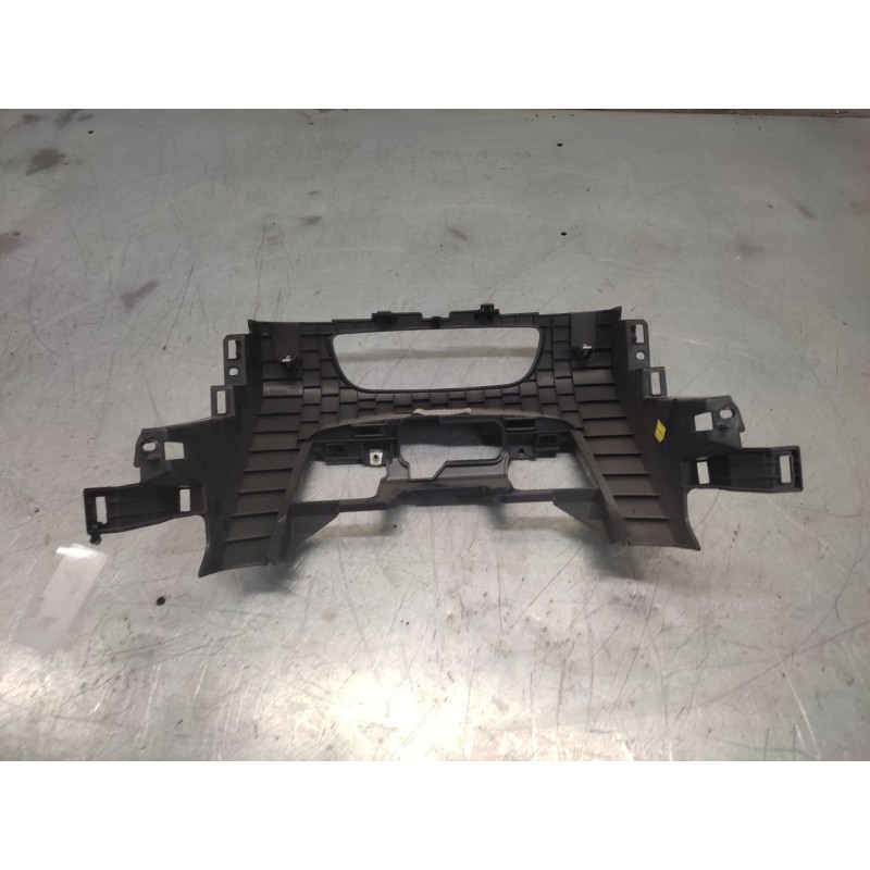 Recambio de guarnecidos varios para renault grand scénic iii (jz0/1_) 1.5 dci referencia OEM IAM 681040007R - Granate 2