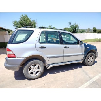 mercedes-benz clase m (w163) del año 1999