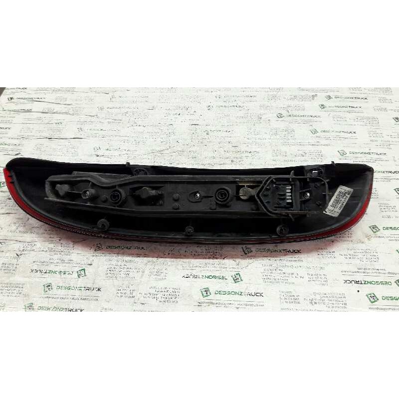 Recambio de piloto trasero derecho para opel corsa c comfort referencia OEM IAM 2