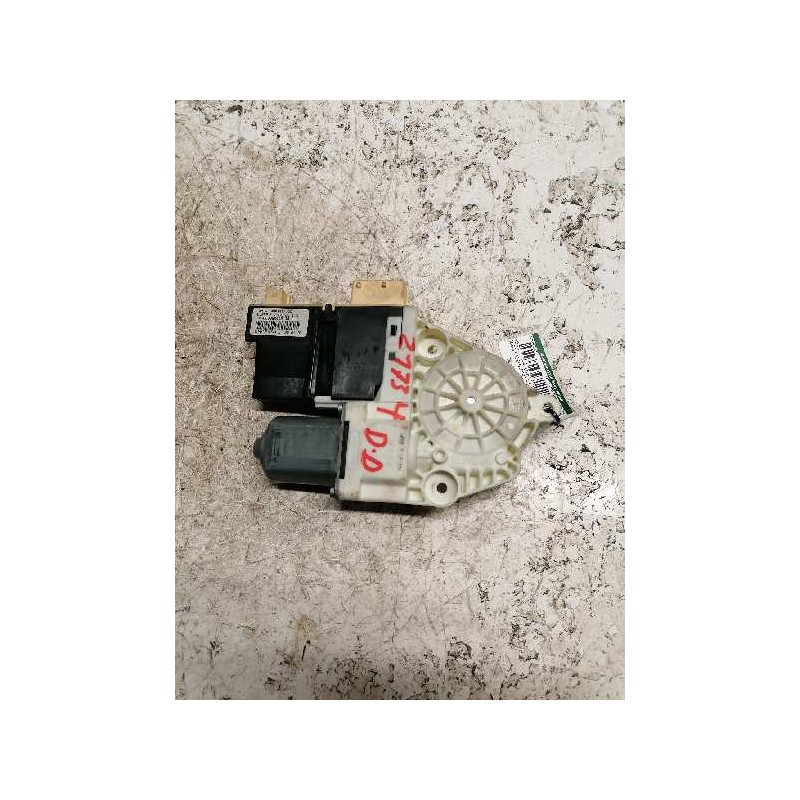 Recambio de motor elevalunas delantero derecho para citroën c4 berlina vtr plus referencia OEM IAM 996388103 20/6 PINS 3
