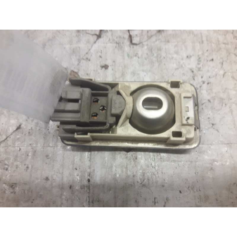 Recambio de luz interior para peugeot 206 berlina e-music referencia OEM IAM  4 PINS 2