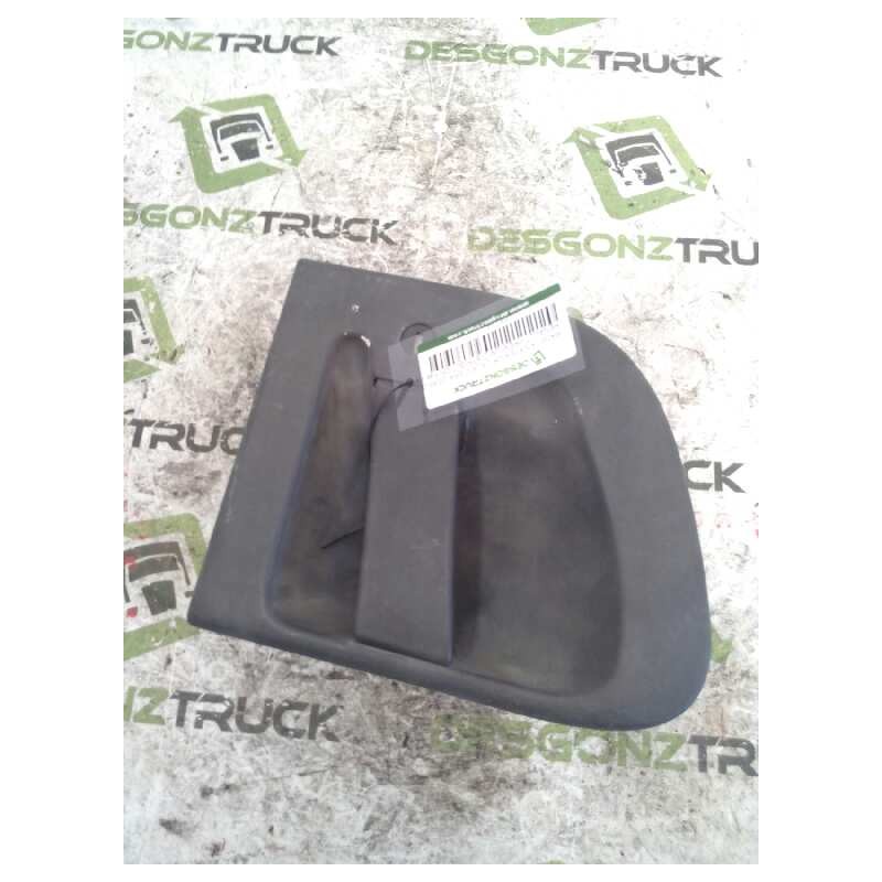 Recambio de maneta exterior delantera derecha para renault premium distribution fas 4x2 cabina larga referencia OEM IAM   