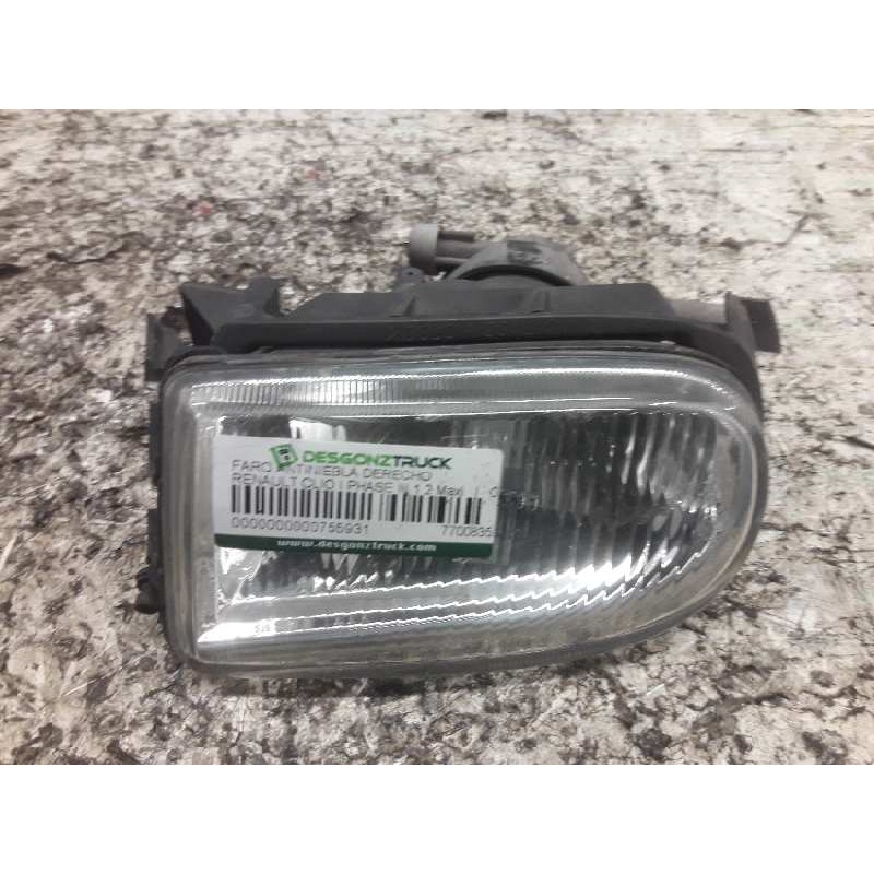 Recambio de faro antiniebla derecho para renault clio i phase iii 1.2 maxi referencia OEM IAM 7700835210L  