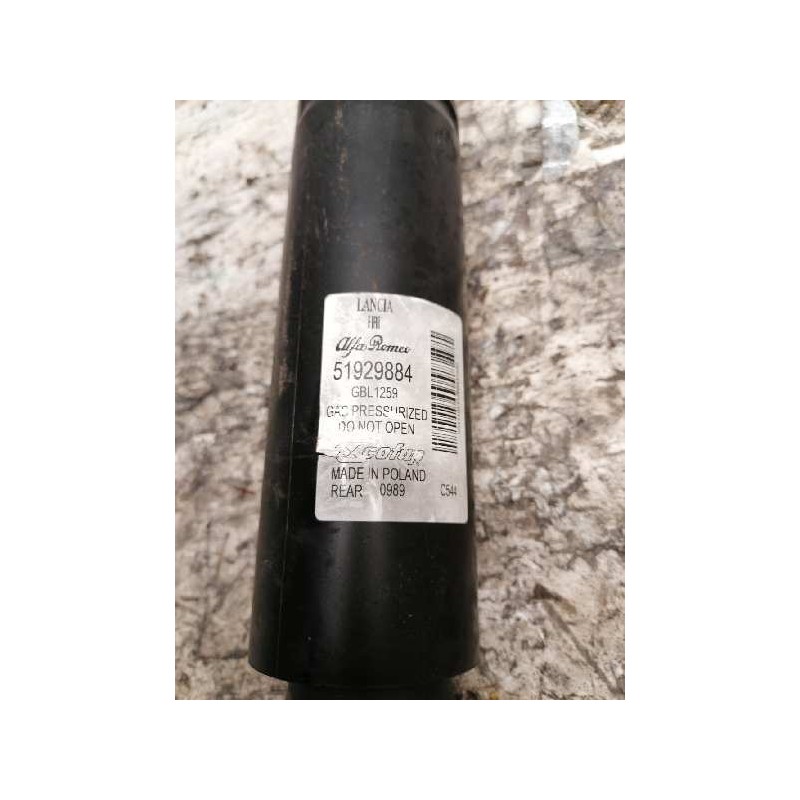 Recambio de amortiguador trasero para fiat fiorino referencia OEM IAM 51929884 - Blanco 2