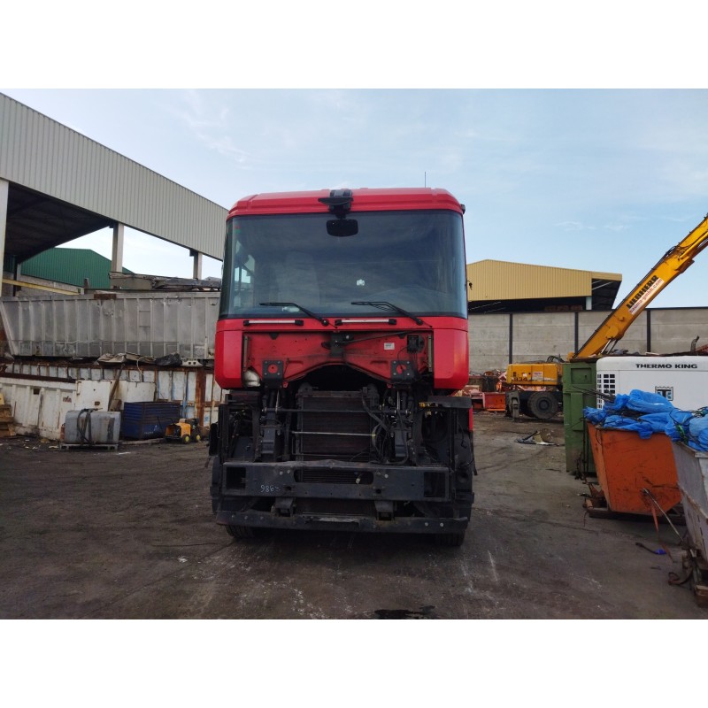 RENAULT MAGNUM AB 2005