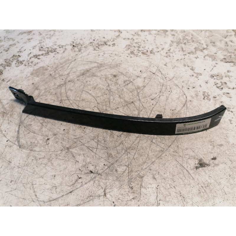 Recambio de moldura para mercedes-benz clase m (w163) 400 cdi (163.128) referencia OEM IAM 1638260177 BAJO FARO IZQUIERDO 