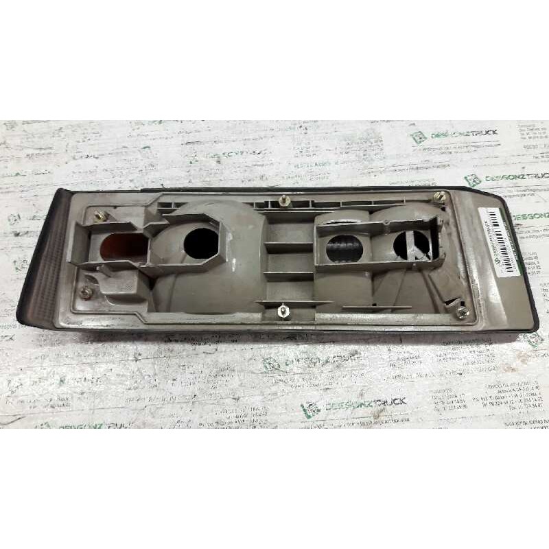 Recambio de piloto trasero derecho para ford escort berl./turn./cab./express 1.6 escort cabrio referencia OEM IAM 2