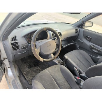 hyundai accent (lc) del año 2001