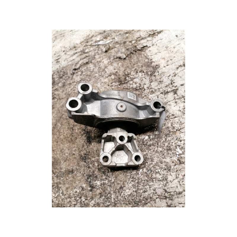 Recambio de soporte motor derecho para fiat fiorino adventure sx kasten referencia OEM IAM 00518554840 - Blanco 2