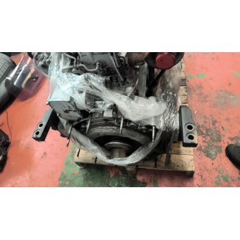 Recambio de motor completo para iveco andecar iv 3 referencia OEM IAM F4AE0681B  