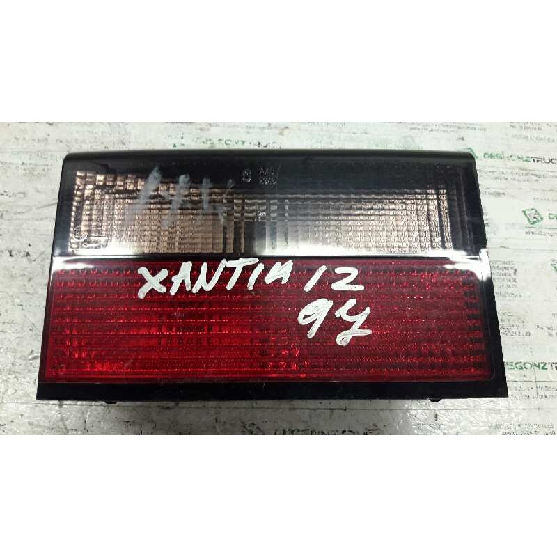 Recambio de piloto trasero izquierdo para citroën xantia berlina 1.8i 16v sx referencia OEM IAM   