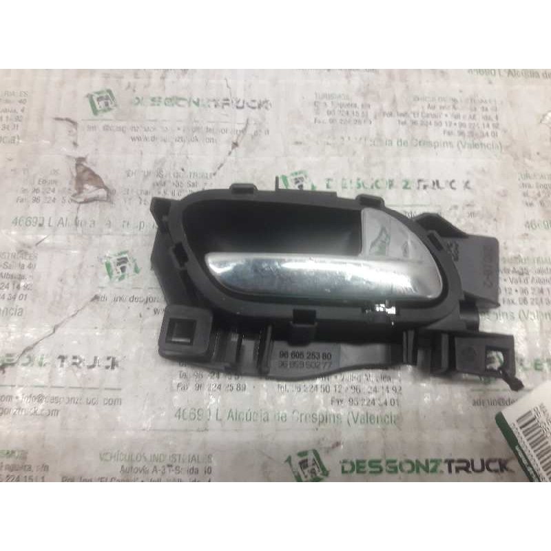 Recambio de maneta interior delantera derecha para peugeot 308 confort referencia OEM IAM 9660525380 9685950277 