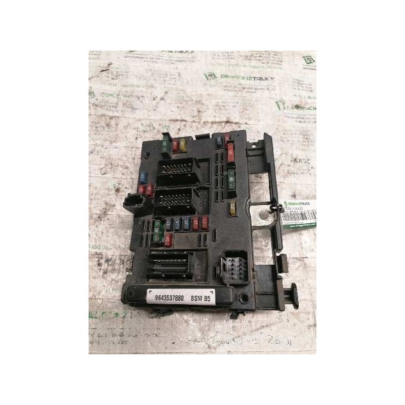 Recambio de caja reles / fusibles para peugeot 406 berlina (s1/s2) srdt referencia OEM IAM 9643537880 12793918 BSM