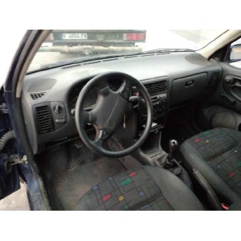 volkswagen polo berlina (6n1) del año 1999