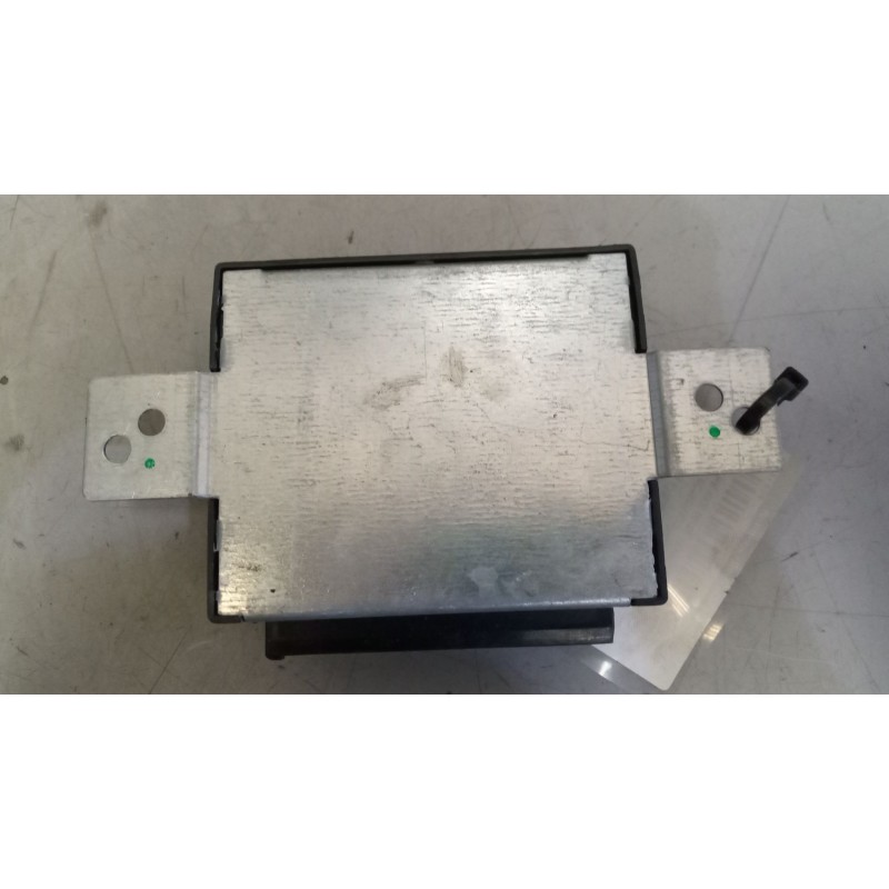 Recambio de modulo electronico para renault hr .18/26 premium 01 referencia OEM IAM 1380874  4460553110 - Blanco 4