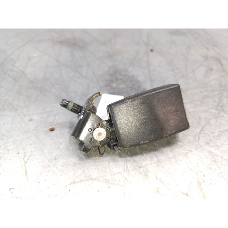 Recambio de enganche de cinturon trasero derecho para opel corsa d ''111 years'' referencia OEM IAM 735364448 - Negro 3