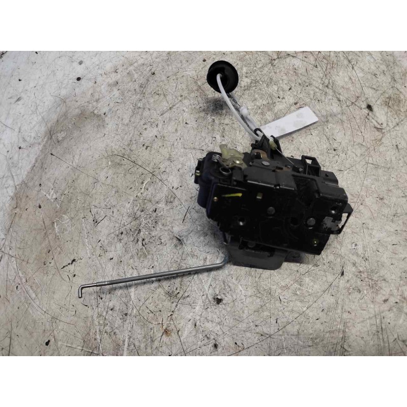 Recambio de cerradura puerta delantera izquierda para audi a4 berlina (8e) 1.9 tdi (96kw) referencia OEM IAM 4B1837015B 9 PINS 