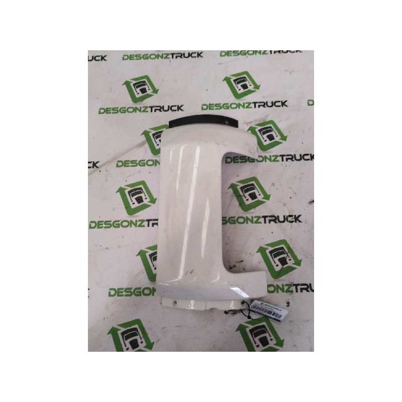 Recambio de deflector izquierdo para nissan trucks atleon 56.15 referencia OEM IAM 62381LA7  