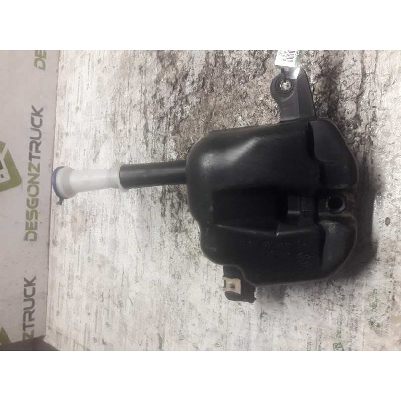 Recambio de deposito limpia para peugeot expert kasten komfort confort acristalato referencia OEM IAM 1461945080  