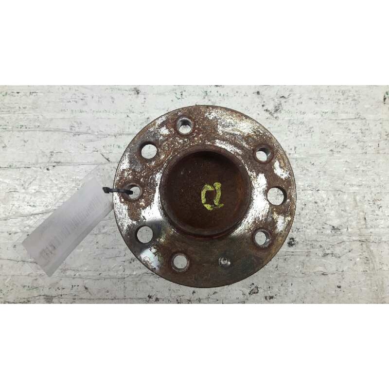 Recambio de buje trasero derecho para opel zafira b 1.9 cdti referencia OEM IAM   