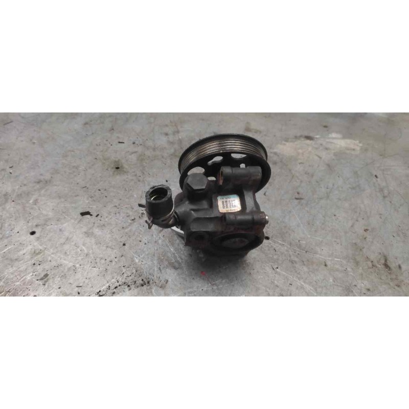 Recambio de bomba direccion para ford fiesta berlina básico referencia OEM IAM - Rojo 2