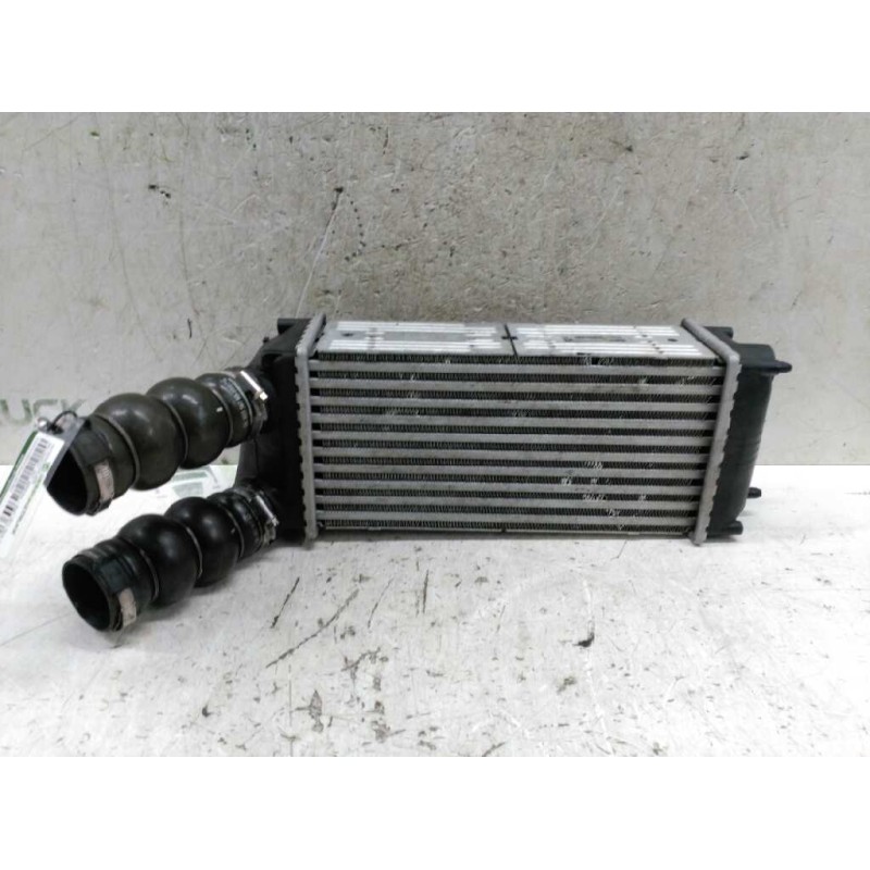 Recambio de intercooler para peugeot 307 break/sw (s2) sw d-sign referencia OEM IAM  876923JF VALEO