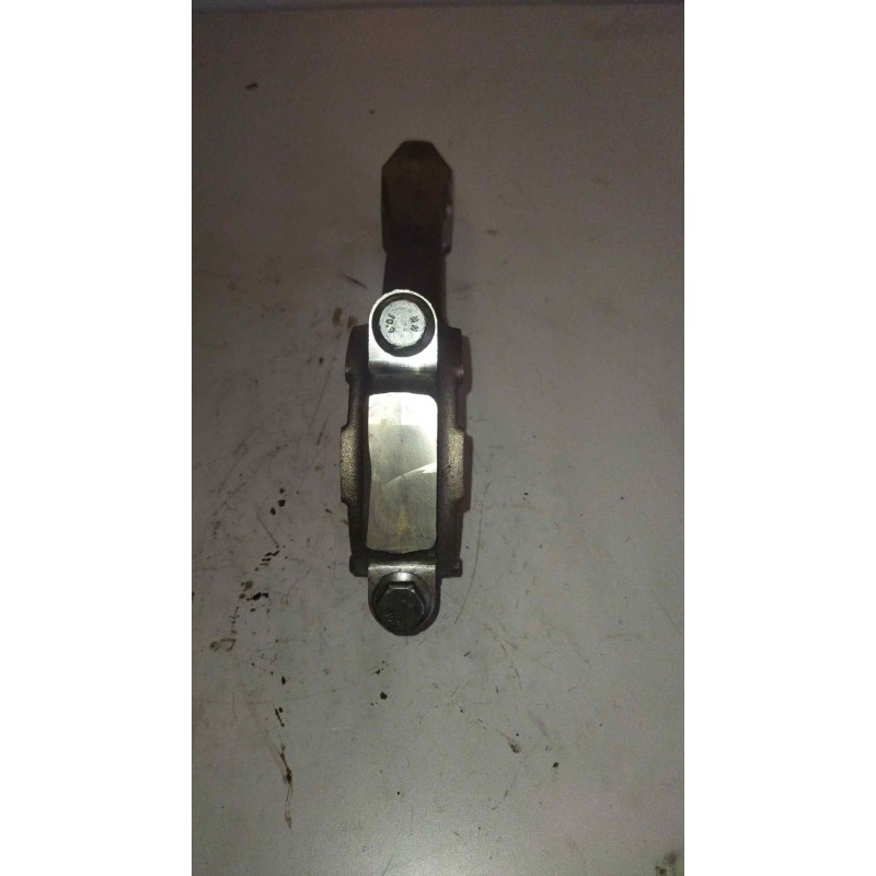 Recambio de biela para daf serie xf105.460 fsa 4x2 super-space-cab referencia OEM IAM 1675250 3