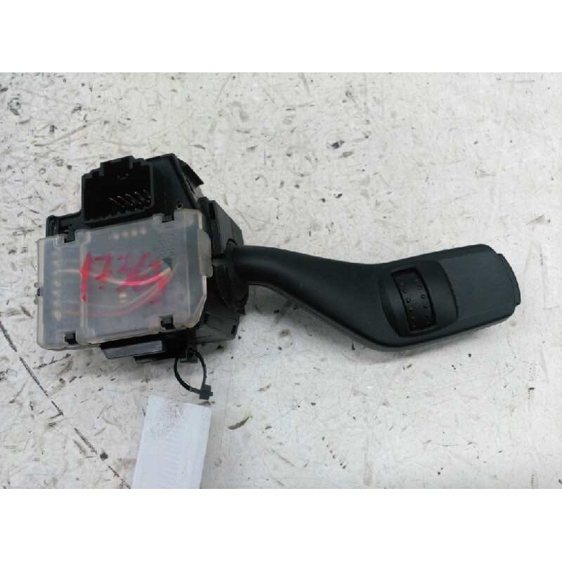 Recambio de mando limpia para ford focus berlina (cap) ghia referencia OEM IAM 1350067 - Azul 2