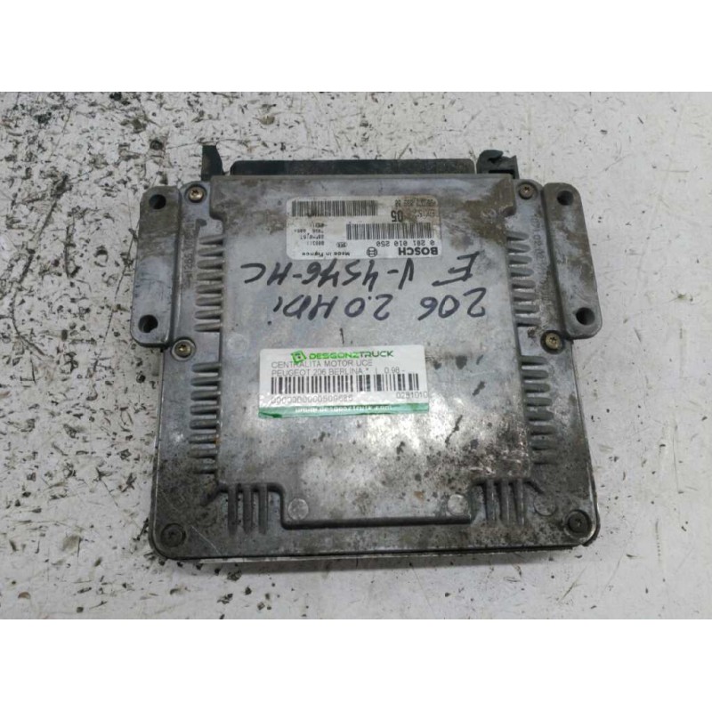 Recambio de centralita motor uce para peugeot 206 berlina referencia OEM IAM 0281010250 9637089980 