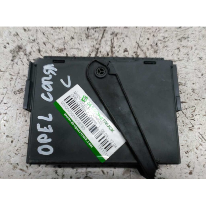 Recambio de modulo electronico para opel corsa c cosmo referencia OEM IAM 13111111 GM330518684 5W4K8664D