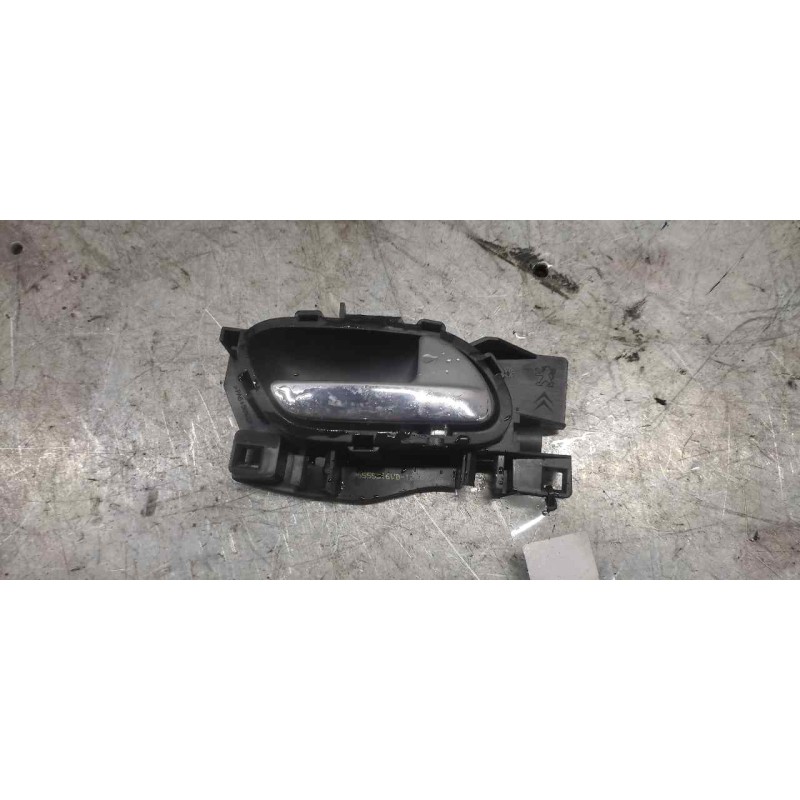 Recambio de maneta interior delantera derecha para peugeot 207 xs pack referencia OEM IAM   