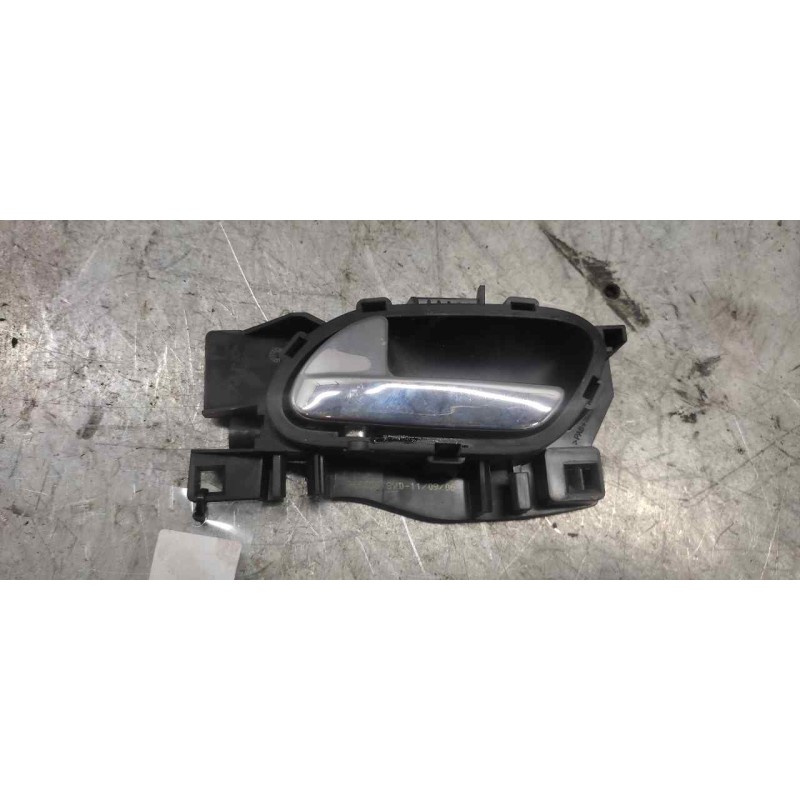 Recambio de maneta interior delantera izquierda para peugeot 207 xs pack referencia OEM IAM   