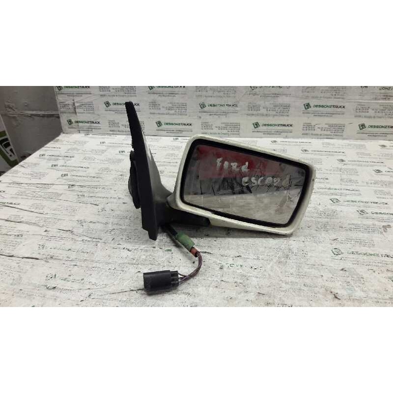 Recambio de retrovisor derecho para ford escort berlina/turnier rs 2000 berlina referencia OEM IAM   