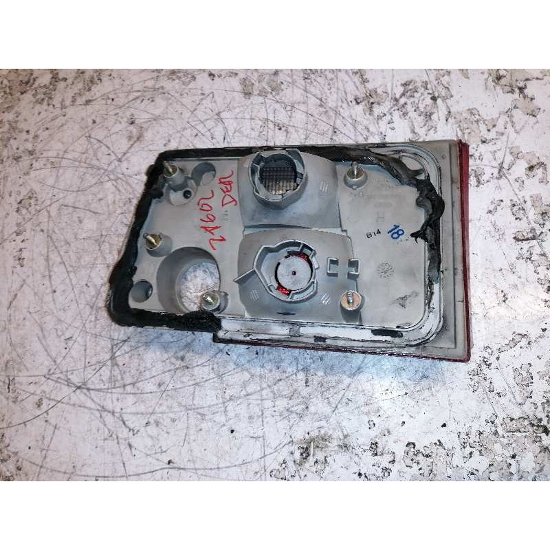 Recambio de piloto trasero derecho interior para audi 100 berlina (c4) básico referencia OEM IAM - Negro 3