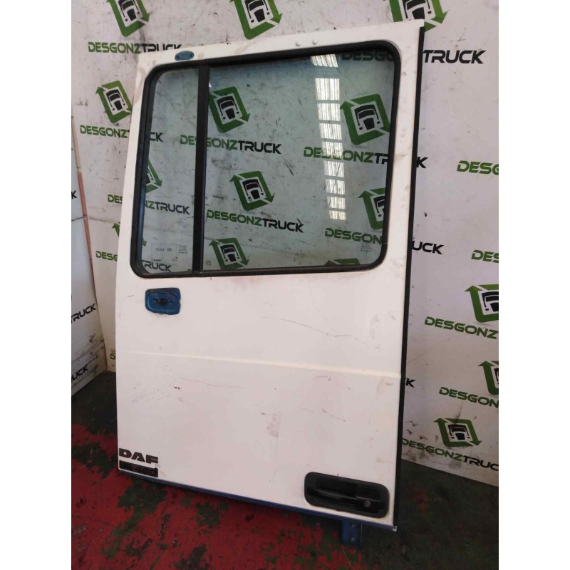 Recambio de puerta delantera izquierda para daf serie 95 xf .xxx 12.6 diesel referencia OEM IAM   