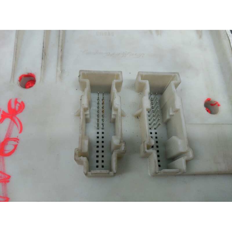 Recambio de caja reles / fusibles para ford focus berlina (cap) ghia referencia OEM IAM 1342982 - Azul 5