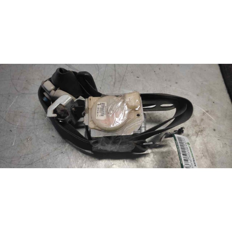 Recambio de cinturon seguridad delantero izquierdo para chrysler 300 c 3.0 crd referencia OEM IAM 621522  