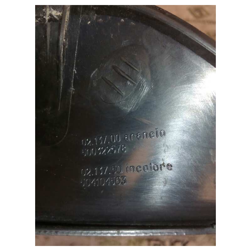 Recambio de piloto lateral izquierdo para iveco daily caja cerrada (1999 =>) 35 - s 12 caja cerrada referencia OEM IAM 500322578