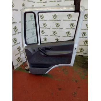 Recambio de puerta delantera derecha para nissan trucks atleon 140 referencia OEM IAM   