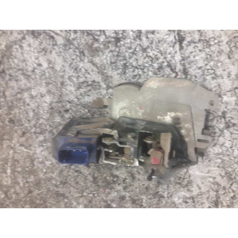 Recambio de cerradura puerta trasera izquierda para bmw serie 3 berlina (e36) 320i referencia OEM IAM 67111387607141306 3 PINS 3