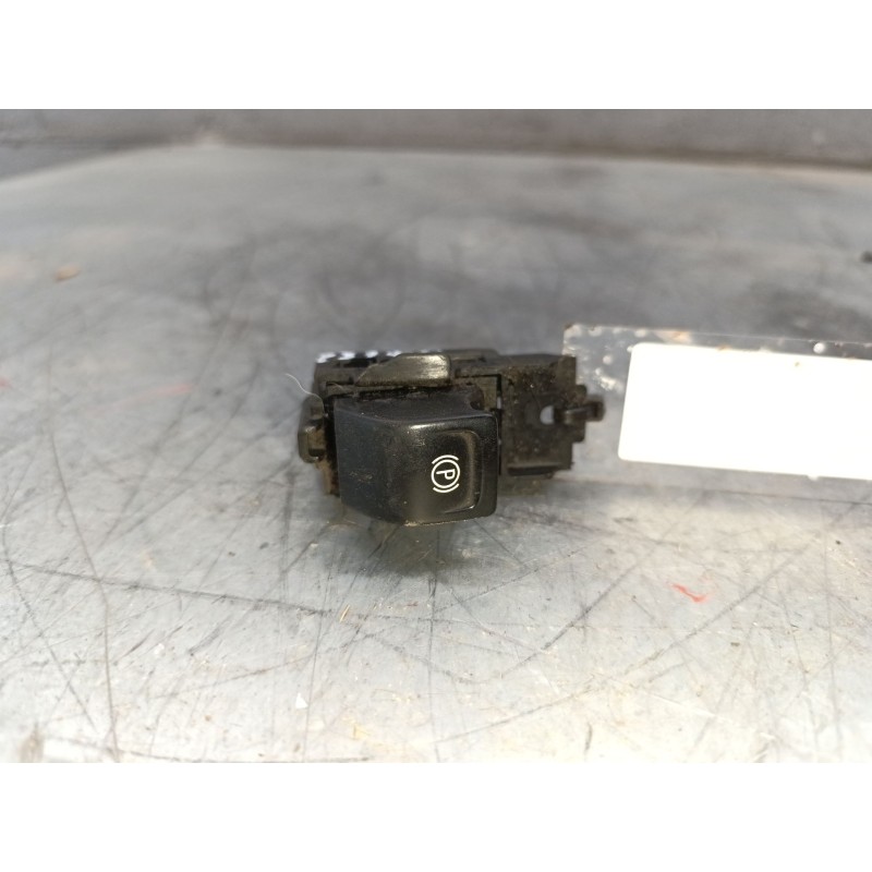 Recambio de freno de mano electrico para opel insignia berlina expression referencia OEM IAM 9060790  4 PINS