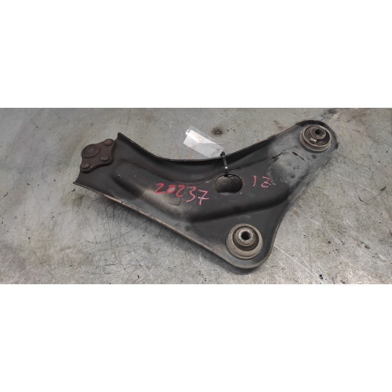Recambio de brazo suspension inferior delantero izquierdo para peugeot 207 xs pack referencia OEM IAM - Negro 2