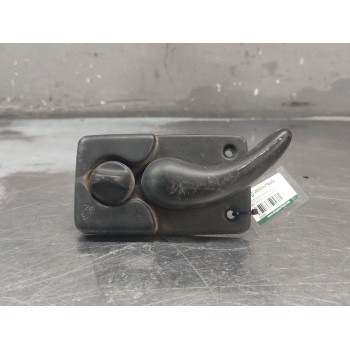 Recambio de maneta interior trasera derecha para renault master ii ph. 2 doka/pr. fgst 2.5 diesel referencia OEM IAM   