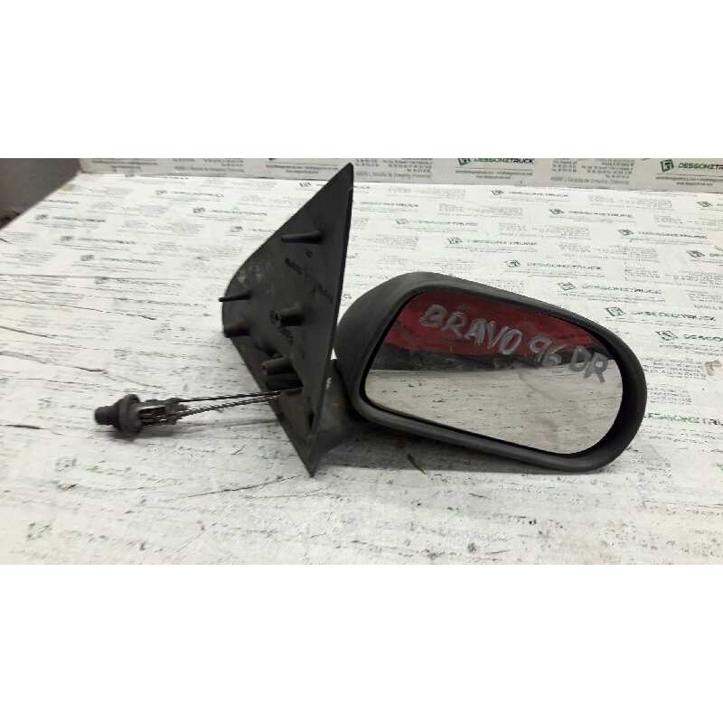 Recambio de retrovisor derecho para fiat bravo (182) 1.9 d sx referencia OEM IAM   