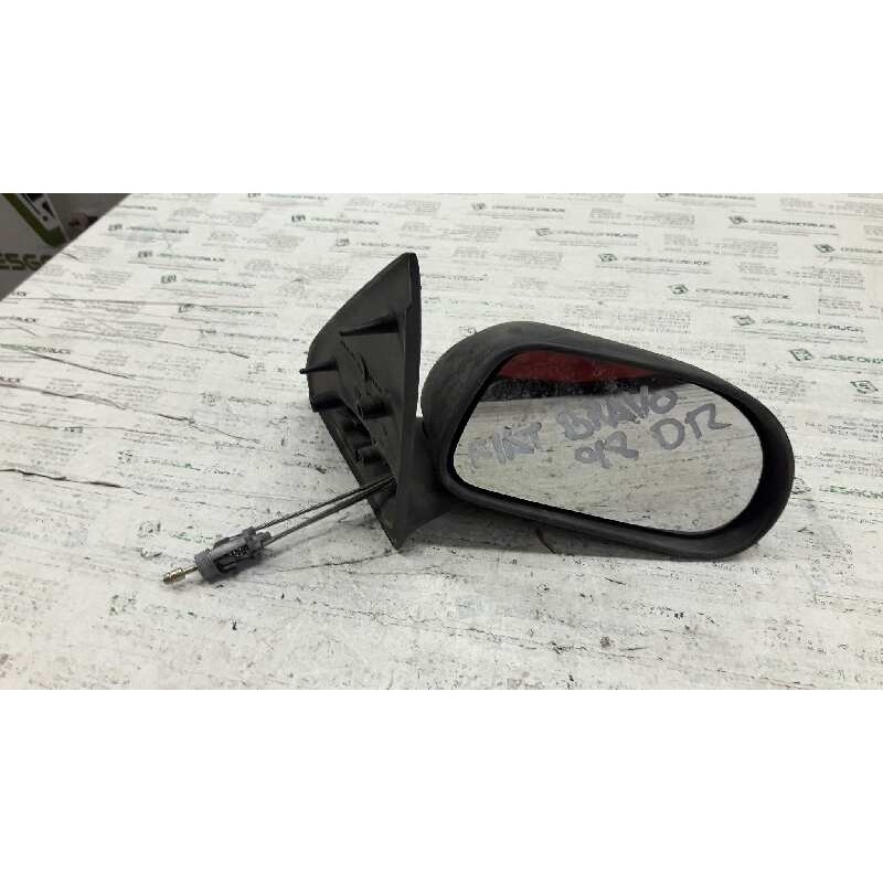 Recambio de retrovisor derecho para fiat bravo (182) 1.9 d sx referencia OEM IAM   