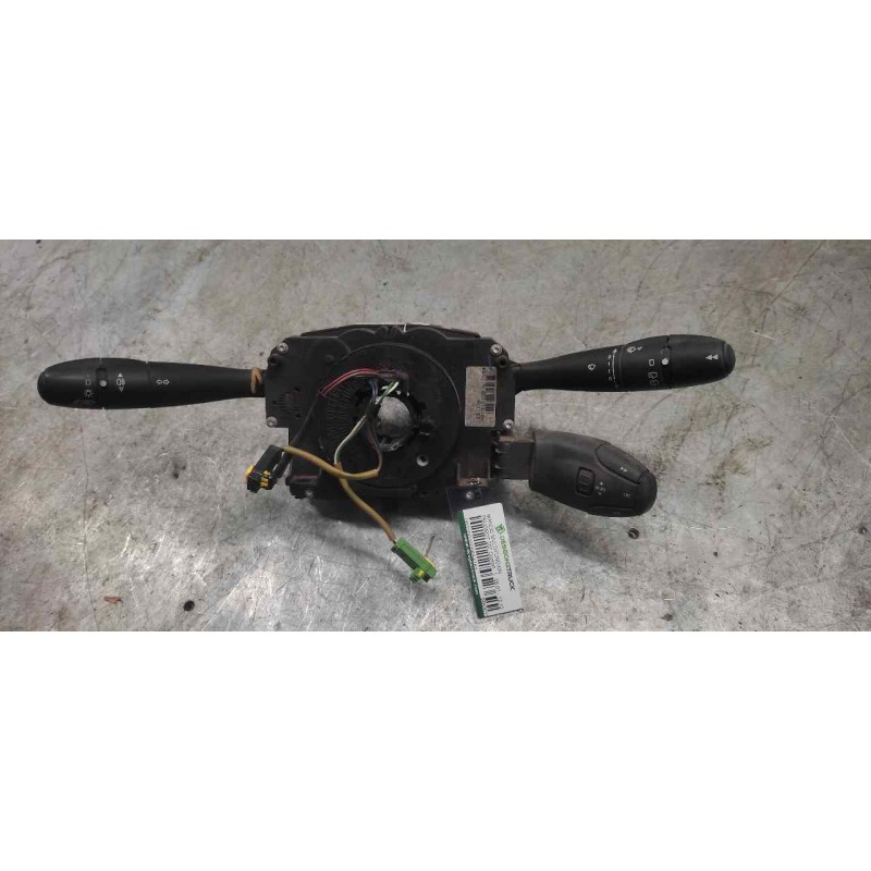 Recambio de mando multifuncion para peugeot 207 confort referencia OEM IAM 96630732XT  