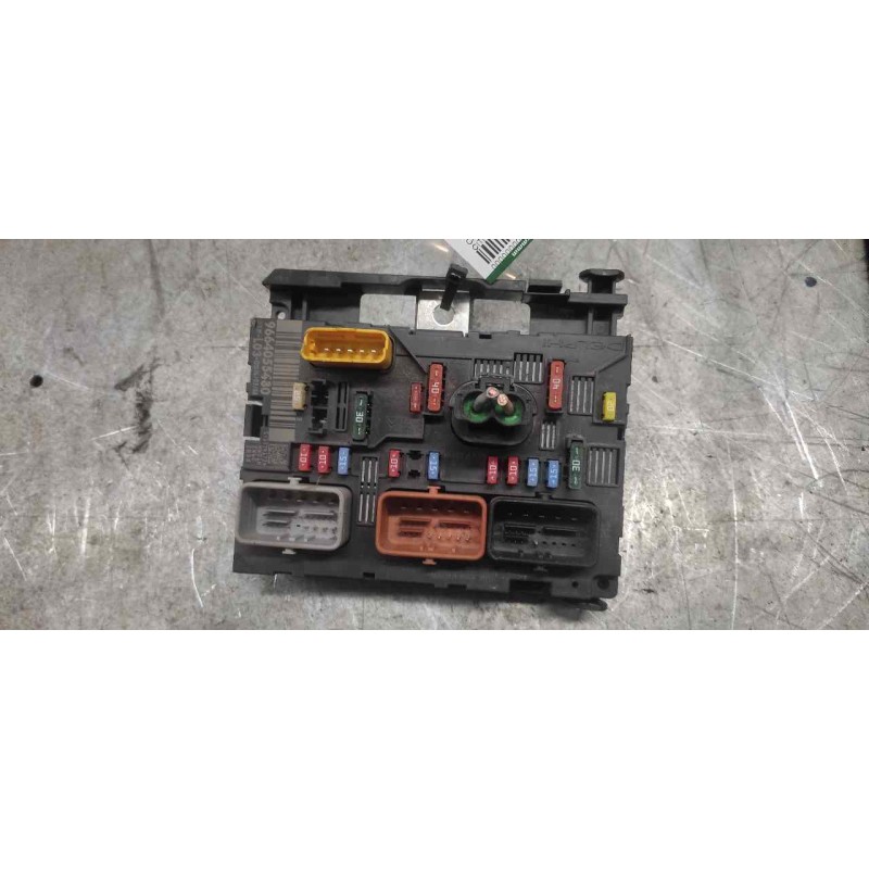 Recambio de caja reles / fusibles para citroën c3 1.4 audace referencia OEM IAM 9664055480 BSM 